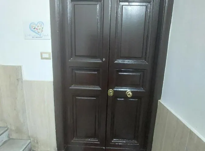 Bed & Breakfast Dint 'o Core E Napule 4*