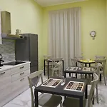 Bed & Breakfast Dint 'o Core E Napule 4*