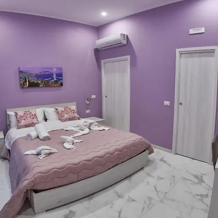 Dint 'o Core E Napule Neapol