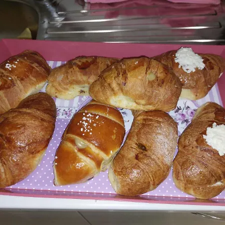 Dint 'o Core E Napule Oda ve Kahvaltı