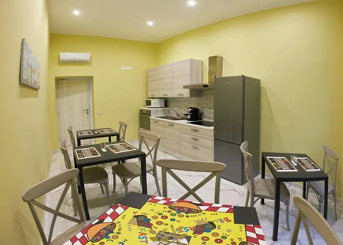 Dint 'o Core E Napule 4* ナポリ