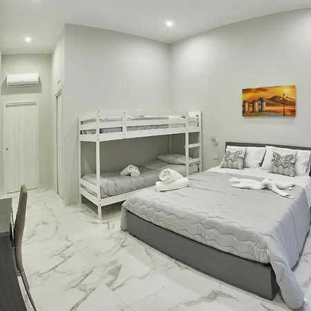 Dint 'o Core E Napule Bed & Breakfast 4*